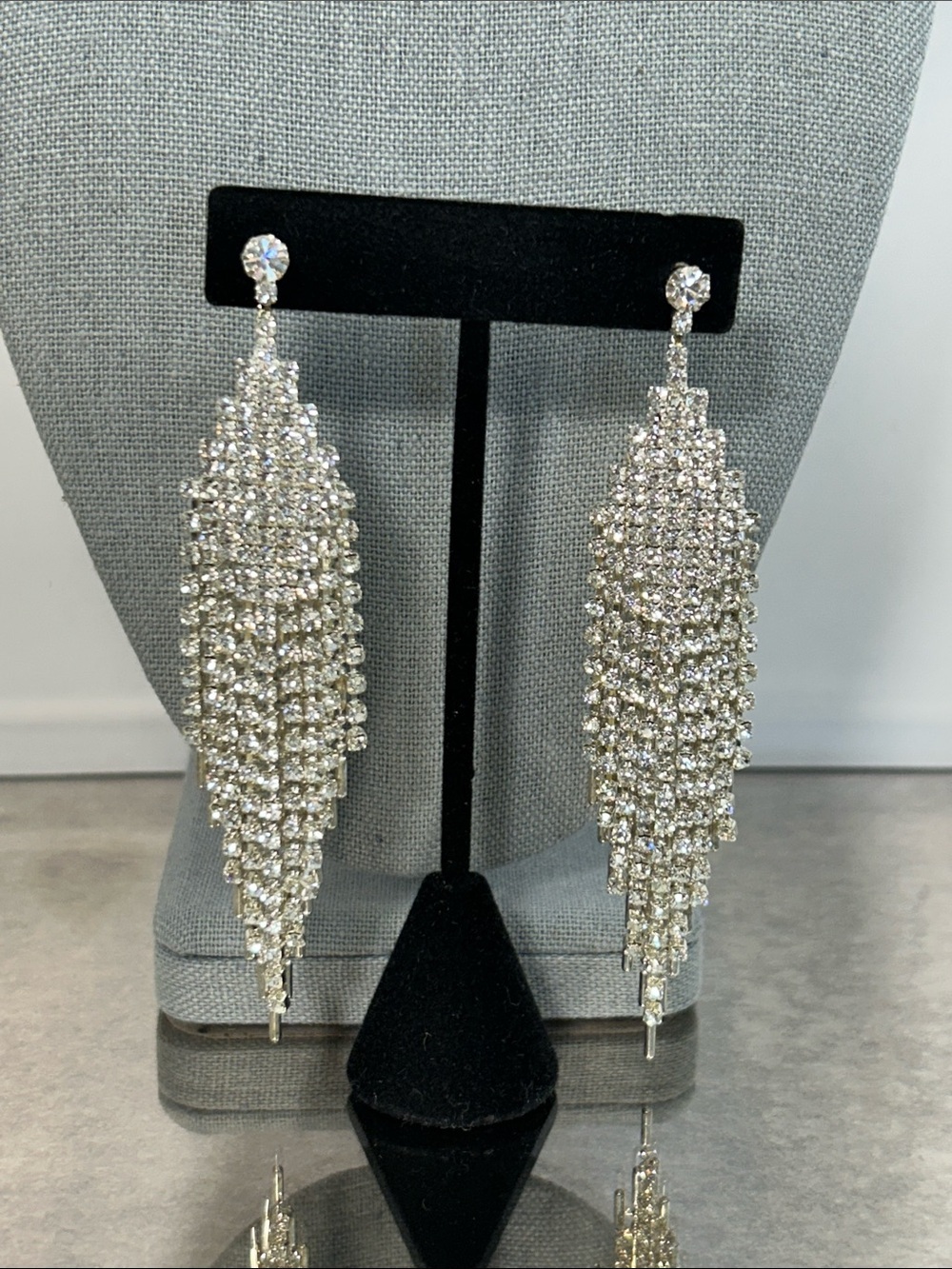 So Sparkly 😎 Silver Crystal Fringe Drop Earrings - Elegant Women's Jewelry
